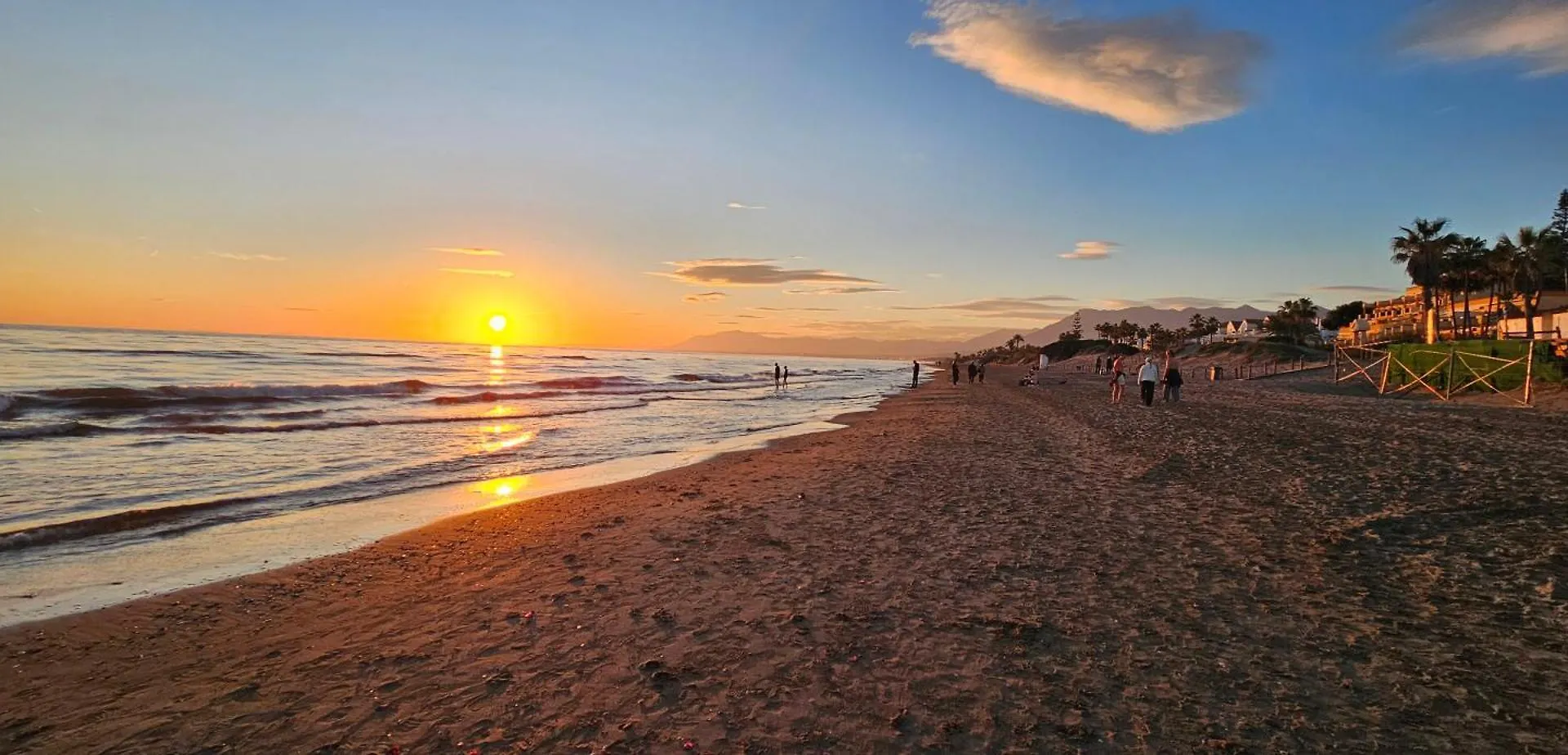 Romana Playa 843 Con Vista Al Mar Marbella 0*,
